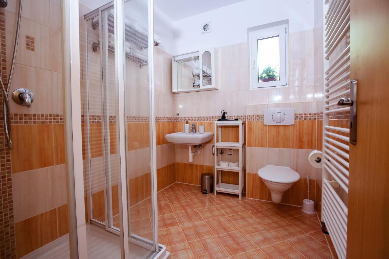 Apartman Dominhaus Cheb Zewnętrze zdjęcie